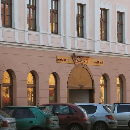 Parkhotel Centrum Spišská Nová Ves Екстериор снимка