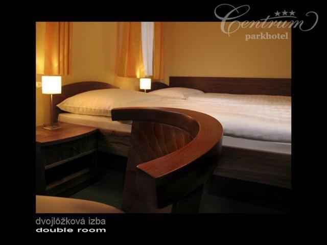 Parkhotel Centrum Spišská Nová Ves Стая снимка